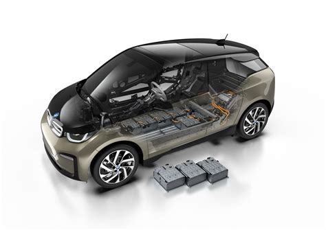 And now, back to the elephant in the room. 2019 BMW i3 Gets A Larger Capacity Battery, 260 Km Range In Everyday Driving | Carscoops