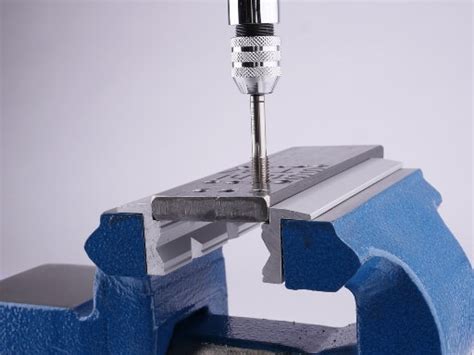 Exchangeable Clamping Jaws Protect Your Workpiece