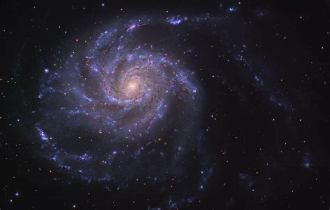 M101 The Pinwheel Galaxy Rspace
