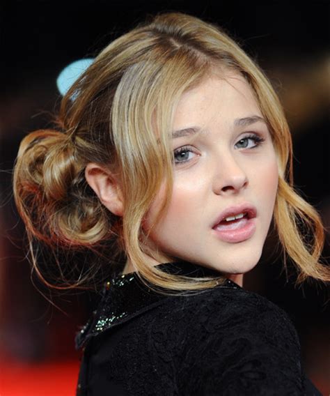 Chloe Grace Moretz Long Curly Dark Blonde Emo Updo Hairstyle With Light Blonde Highlights