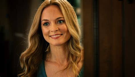 See Heather Graham As A Sexy Cleopatra Trendradars