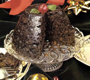 Looking for a traditional irish christmas dessert recipe to end your feast this year? PLUM PUDDING, A TRADITIONAL ENGLISH DESSERT FOR THE HOLIDAYS! | Christmas pudding, English ...