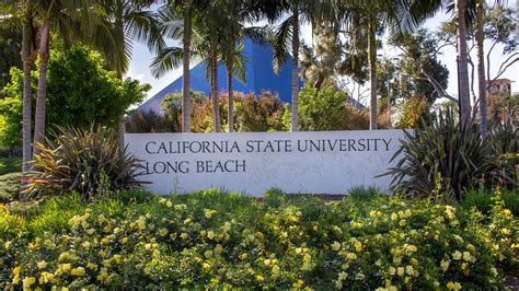 Cal State Long Beach Halts In Person Classes And Locks Down Campus
