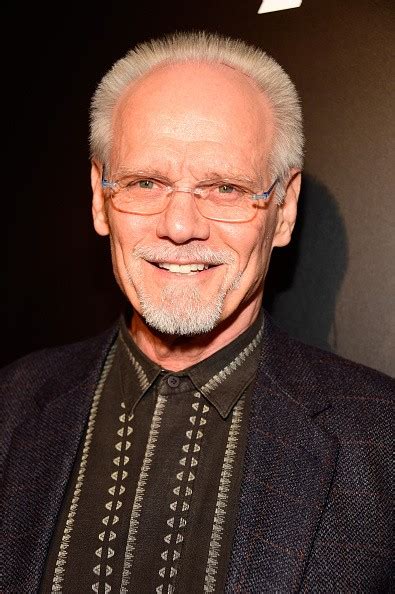 On this page we will teach you all the basics of betting on football, and make sure that you are on the right track from the moment you place your first wager. Fred Dryer Net Worth | Celebrity Net Worth