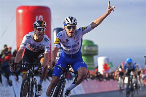 In january he opened his 2020 account with the vuelta a. Remco Evenepoel: 'De Giro is een kans met al die ...