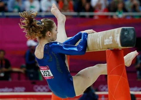 Warning These Female Athlete Fails Are So Awful You Cant Look Away