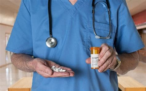 Ed Physicians Underestimate Number Of Opioids They Prescribe