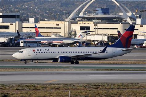 Delta Air Lines Fleet Boeing 737 800 Details And Pictures