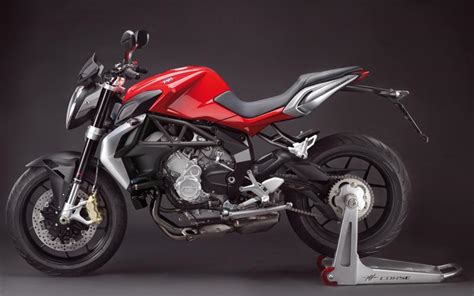 Check mv agusta brutale 675 variant's key specs and features. MV-AGUSTA BRUTALE 675 (2012-on) Review | MCN