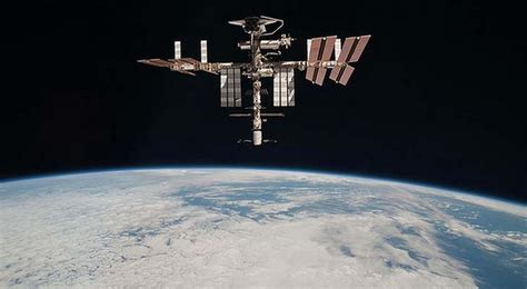 Stasiun Luar Angkasa Dapat Terlihat Dari Bumi Okezone Techno