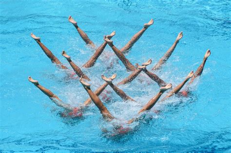 Pretty Synchronized Swimming Photos Google Search Swimming Photos