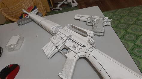 M16a1 And M1911a1 Rpapercraft
