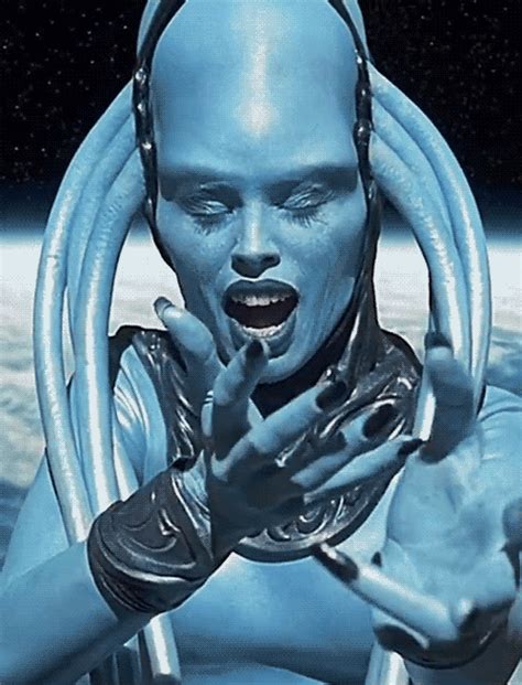 The Fifth Element Maïwenn as Diva Plavalaguana in Jean Paul Gaultier