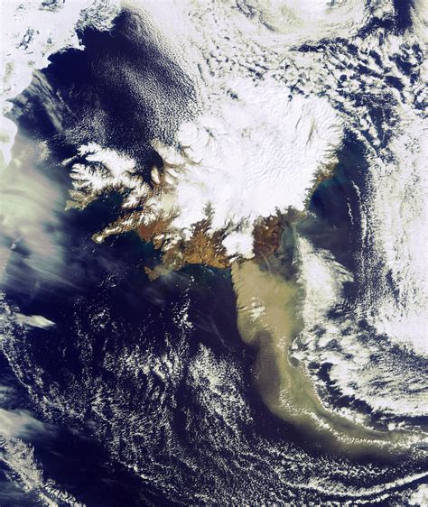 Esa New Satellite Image Of Ash Spewing From Icelands Volcano