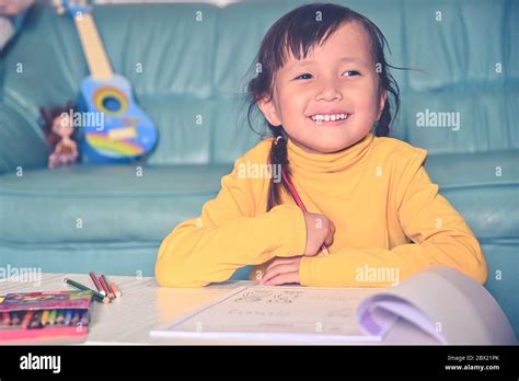 Child Study Painting Hi Res Stock Photography And Images Alamy