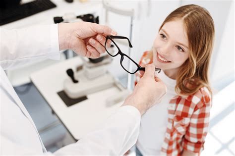 How To Choose The Best Optometrist Your Complete Guide Eye Pros How
