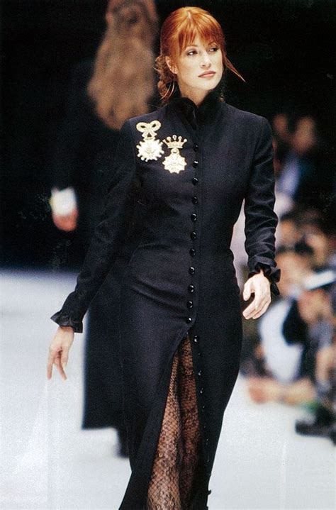 Angie Everhart Genny Fw 19931994 Fashion Modern Vintage Fashion