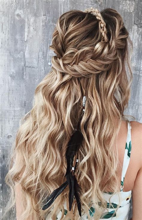 Wavy braided half up half down hairstyle. Best Half Up Half Down Hairstyles For Everyday To Special ...