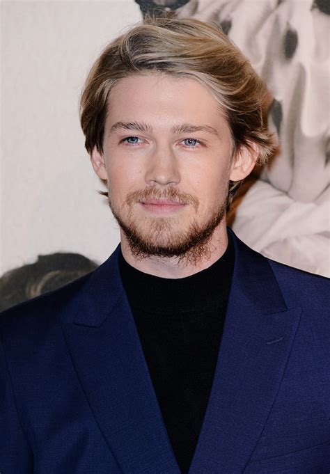 Feb 11, 2021 · the last letter from your lover cast includes felicity jones, shailene woodley, nabhaan rizwan, callum turner, and joe alwyn. joe alwyn daily