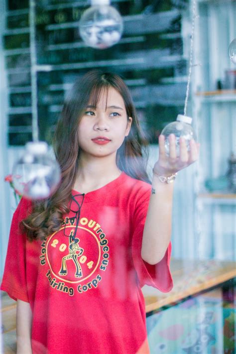 無料画像 美しさ ピンク 肌 スナップショット リップ 写真 モデル tシャツ ストリートファッション 2736x4104 1491491 無料写真 pxhere