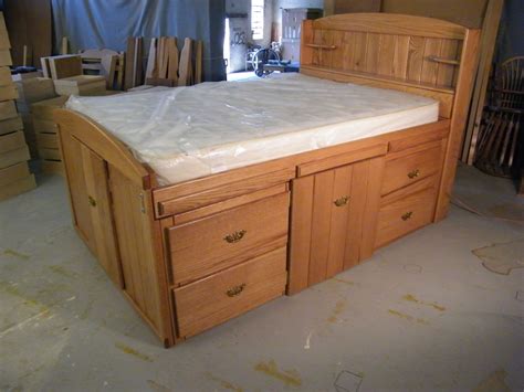 What to look for in an oak bed? rescue industries - solid oak bed with drawers | Full size ...