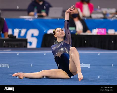 Michigans Natalie Wojcik Performs Her Floor Routine During The Finals