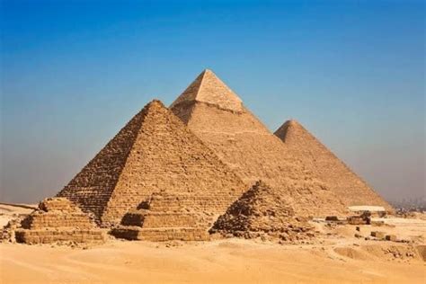 10 potret piramida giza bangunan tertua di dunia yang masih bertahan