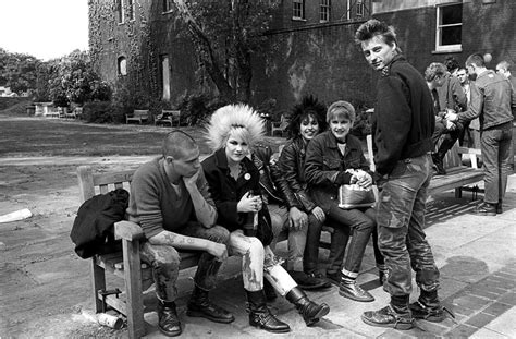 janette beckman s iconic punk photographs capture britain s youth rebellion i d