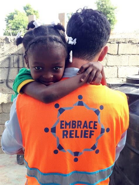 Children Smiling Embraca Volunteer Embrace Relief Foundation