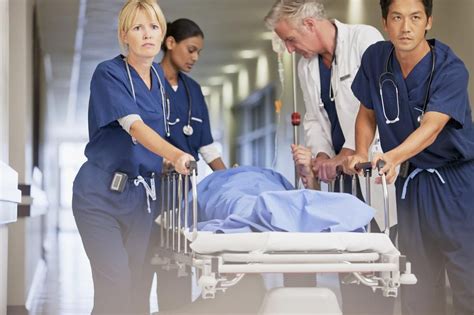 Average Rn Salary 2018 Hourly Wage And Benefits For Registered Nurses