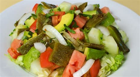 Newark has amazing portuguese restaurants and you'll find fantastic chinese food in fort lee, for starters. Nopales Salad - Zona Fresca: South Florida's Fresh Mexican ...