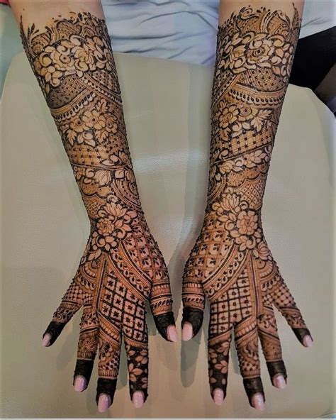 8 Indian Mehndi Designs For Hands That Will Make You Look Your Bridal Best Indian Mehndi