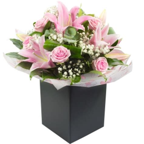 You can send flowers usa (united states of america) with our timely delivery services. Send Flowers UK - Same day flowers in UK by local florists ...