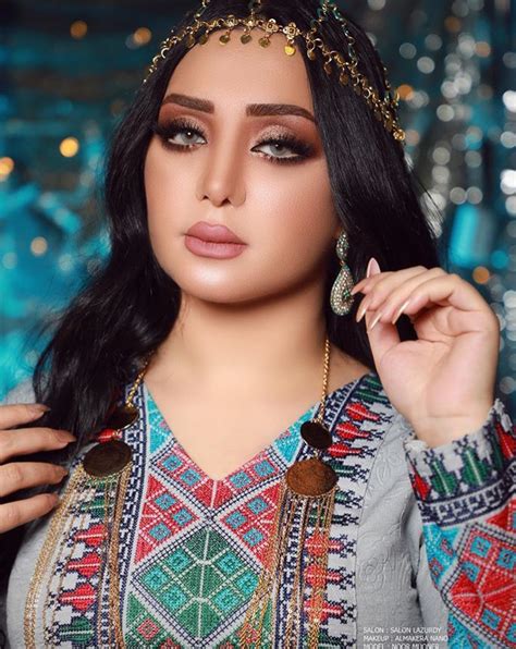 Middle Eastern Makeup Persian Beauties Muslim Fashion Simple Makeup