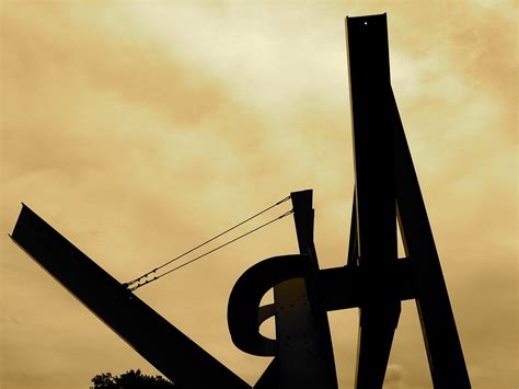 iroquois-iroquois-by-mark-di-suvero,-1983,-on-the-parkwa-flickr