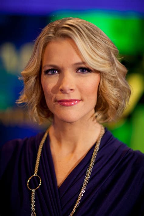 The Fox News Anchor Megyn Kelly Renews Contract The New