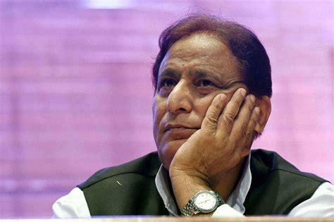 Azam khan के बिगड़े बोल पर जया प्रदा का हमला| azam khan in trouble for underwear remarks against rss. Sedition Charges Filed Against SP Leader Azam Khan For ...
