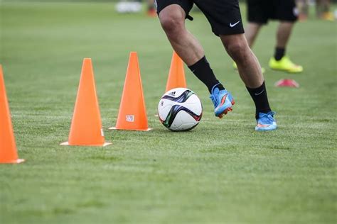 Soccer Tryouts 15 Helpful Tips Stand Out Make The Team Sportsver