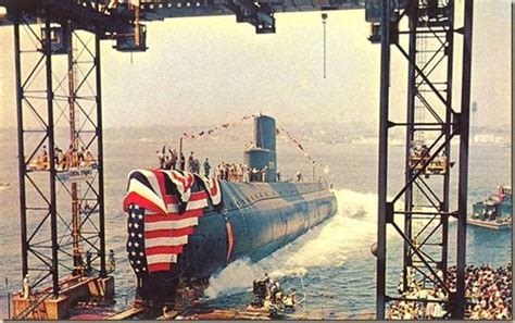 launch of the uss nautilus ssn 571 21 jan 1954 nautilus us navy submarines groton
