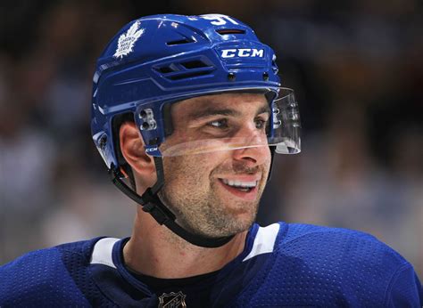 John Tavares Puts Maple Leafs In The Nhl Spotlight But Can He Take