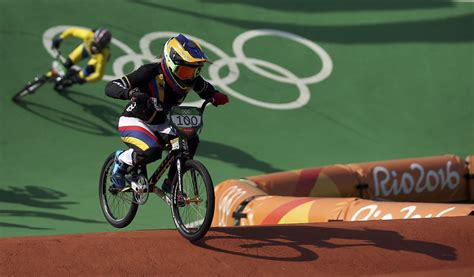 La antioqueña mariana pajón reclamó dos medallas de oro este fin de semana en la tercera y cuarta válida de la copa mundo uci de supercross en bogotá y sumó los últimos puntos en el ranquin. Mariana Pajón suma oro en BMX en Juegos Olímpicos Río 2016 ...