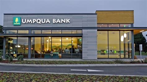Umpqua Bank Near Me And Opening Hours