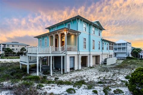 A Coastal Home In Grayton Beach By Corcoran Reverie Laptrinhx News