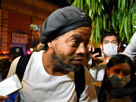 Ronaldinho: Former Brazil and Barcelona star released from prison after paying $1.6 million in ...