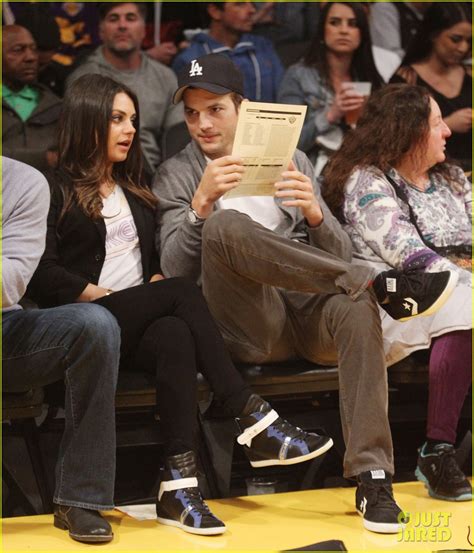 Ashton Kutcher And Mila Kunis Lakers Game Couple Photo 2811164