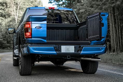 The New Ford F 150 Tailgate Borrows Tons From Ram