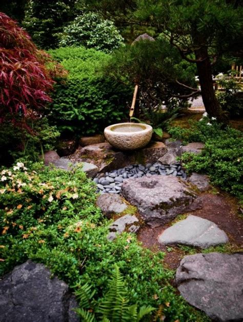 Bamboo is used in this idea in two different ways. 35 Peaceful Japanese-Inspired Backyard Gardens - Gardenoholic