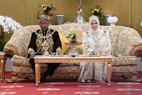 Diterbitkan 11 jun 2021, 2:09 pagi. 5 Fakta Menarik Mengenai Yang Di-Pertuan Agong ke-16 ...