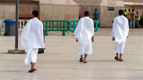 What Should A Pilgrim Avoid While In Ihram For Hajj About Islam
