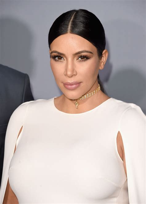 kim kardashian shows off her old fitting photos that date back to the early 2000s check out
